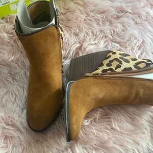 NWB Very  Volatile Leopard Booties